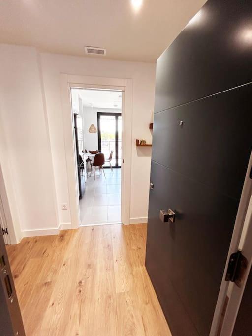 Apartamento De Cuatro Habitaciones En Talavera Talavera de la Reina Buitenkant foto