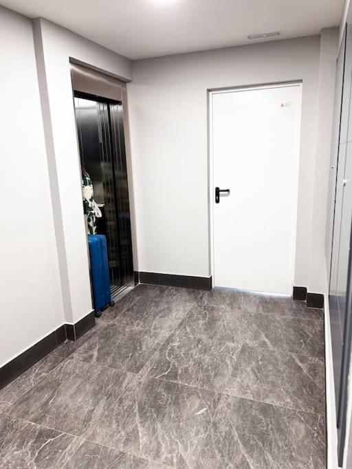 Apartamento De Cuatro Habitaciones En Talavera Talavera de la Reina Buitenkant foto